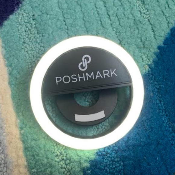 🆕 Poshmark Ring Light - Picture 7 of 8
